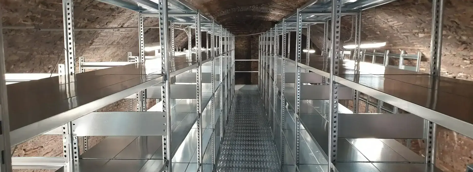 La Forgia — Scaffalature